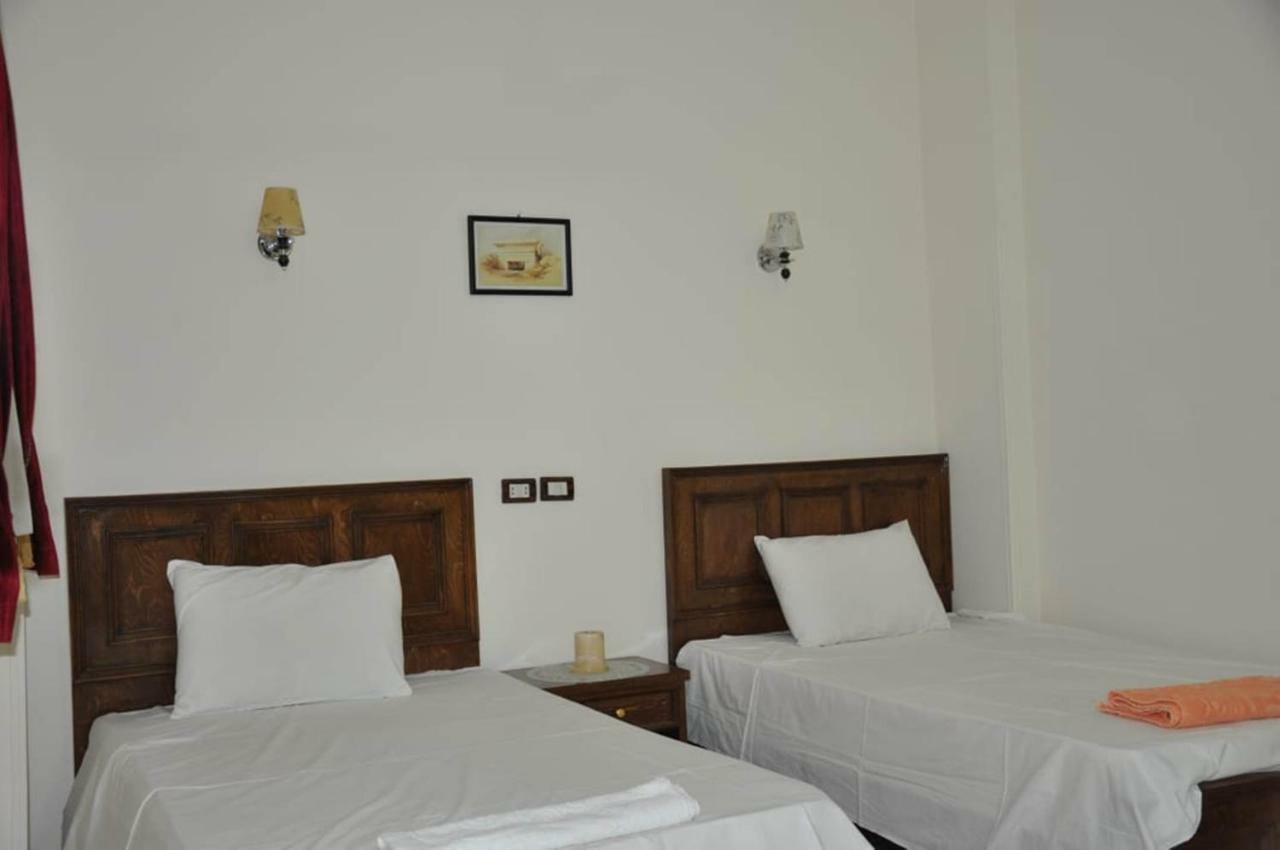 White Villa Luxor Eksteriør billede